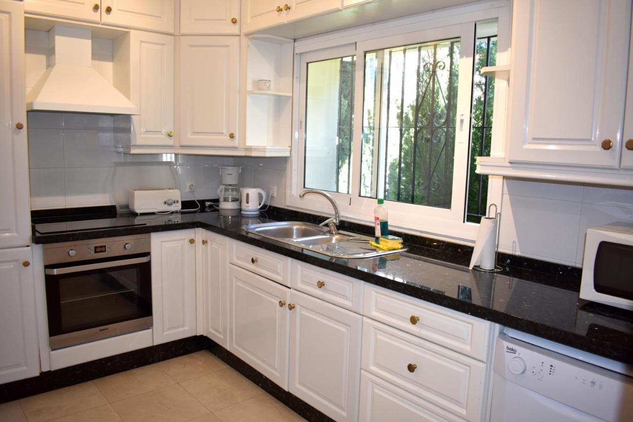 Villa Maxine Marbella Buitenkant foto